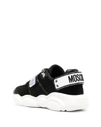 Chaussures de sport noires et blanches Moschino