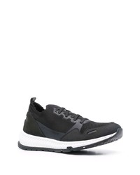 Chaussures de sport noires et blanches Emporio Armani