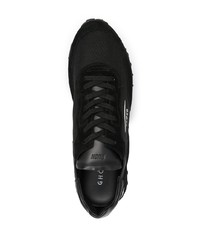 Chaussures de sport noires et blanches Ghoud