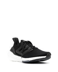 Chaussures de sport noires et blanches adidas