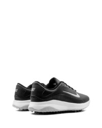 Chaussures de sport noires et blanches Nike