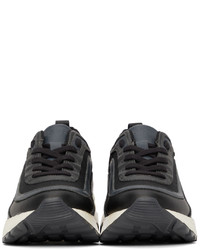 Chaussures de sport noires et blanches MSGM