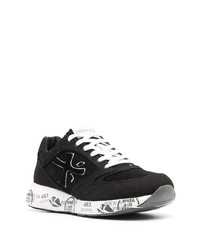 Chaussures de sport noires et blanches Premiata