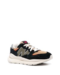 Chaussures de sport noires New Balance