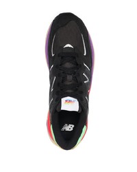 Chaussures de sport noires New Balance