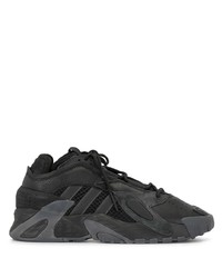 Chaussures de sport noires adidas