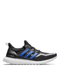 Chaussures de sport noires adidas