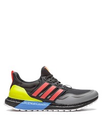 Chaussures de sport noires adidas