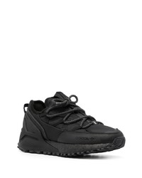 Chaussures de sport noires adidas