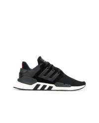 Chaussures de sport noires adidas