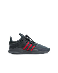 Chaussures de sport noires adidas