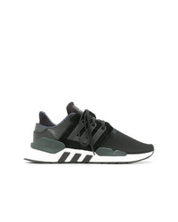 Chaussures de sport noires adidas