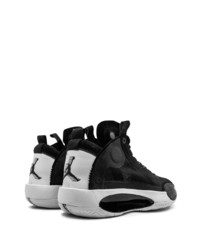 Chaussures de sport noires Jordan