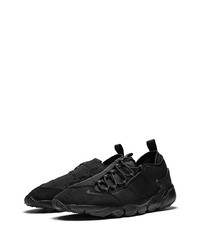 Chaussures de sport noires Nike