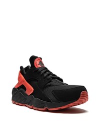 Chaussures de sport noires Nike