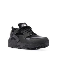 Chaussures de sport noires Nike