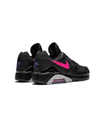 Chaussures de sport noires Nike