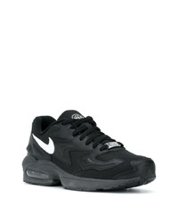 Chaussures de sport noires Nike