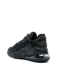 Chaussures de sport noires Nike