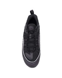 Chaussures de sport noires Nike