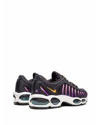 Chaussures de sport noires Nike