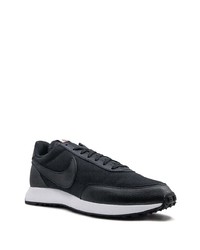 Chaussures de sport noires Nike