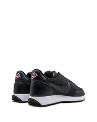 Chaussures de sport noires Nike