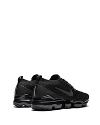 Chaussures de sport noires Nike