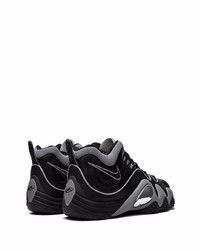 Chaussures de sport noires Nike