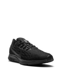 Chaussures de sport noires Nike