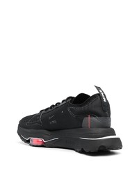 Chaussures de sport noires Nike