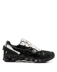 Chaussures de sport noires Asics