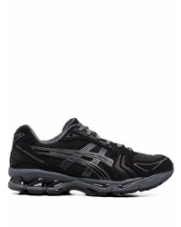 Chaussures de sport noires Asics