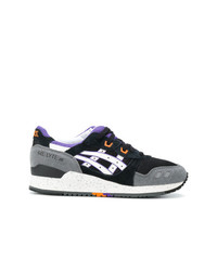 Chaussures de sport noires Asics