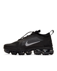 Chaussures de sport noires Nike