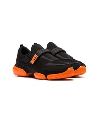 Chaussures de sport noires Prada