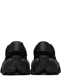 Chaussures de sport noires McQ
