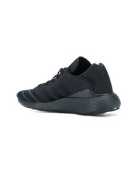 Chaussures de sport noires adidas