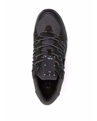 Chaussures de sport noires McQ