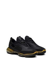 Chaussures de sport noires Prada