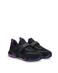 Chaussures de sport noires Prada