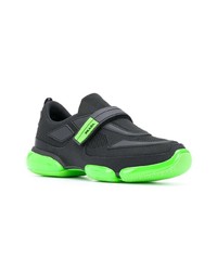 Chaussures de sport noires Prada