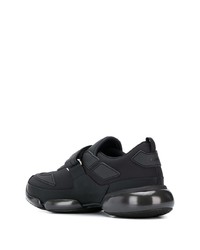 Chaussures de sport noires Prada