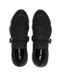 Chaussures de sport noires Prada