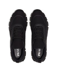 Chaussures de sport noires Prada