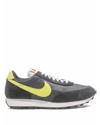 Chaussures de sport noires Nike