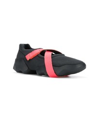 Chaussures de sport noires Camper