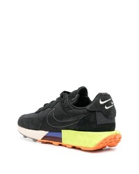 Chaussures de sport noires Nike