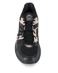 Chaussures de sport noires Asics