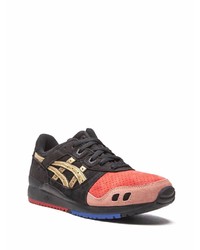 Chaussures de sport noires Asics